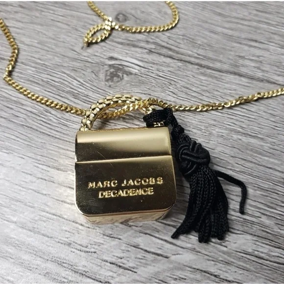 Marc Jacobs Gold Chain Necklace with Brown Pendant - Picture 7 of 7